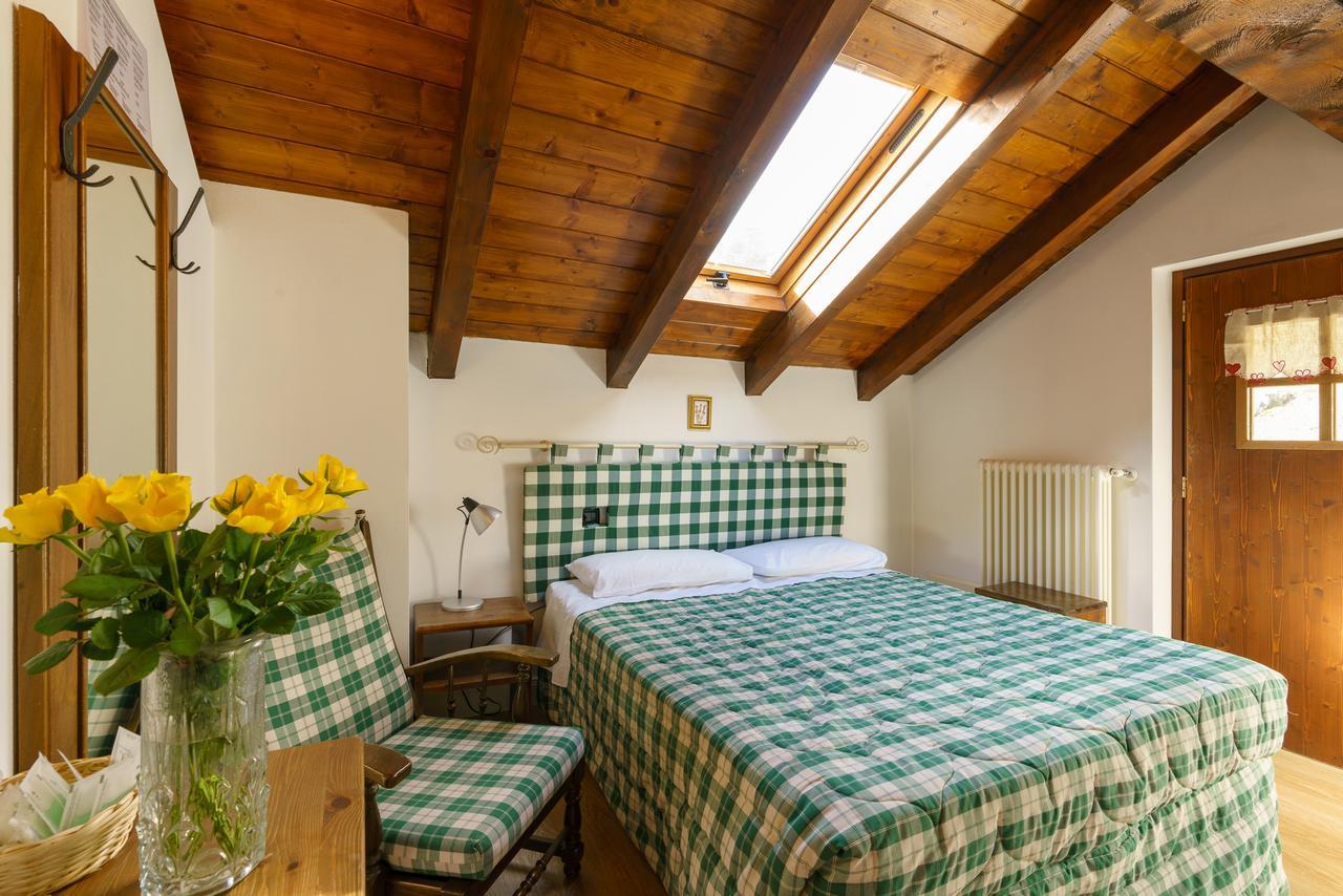 Agriturismo Giacomino เจราลาริโอ ภายนอก รูปภาพ