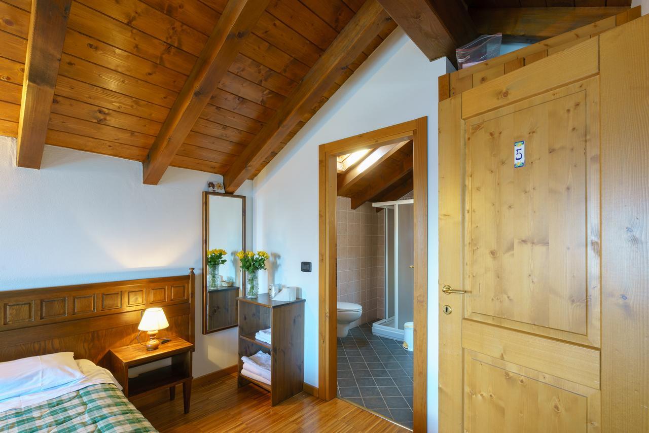 Agriturismo Giacomino เจราลาริโอ ภายนอก รูปภาพ
