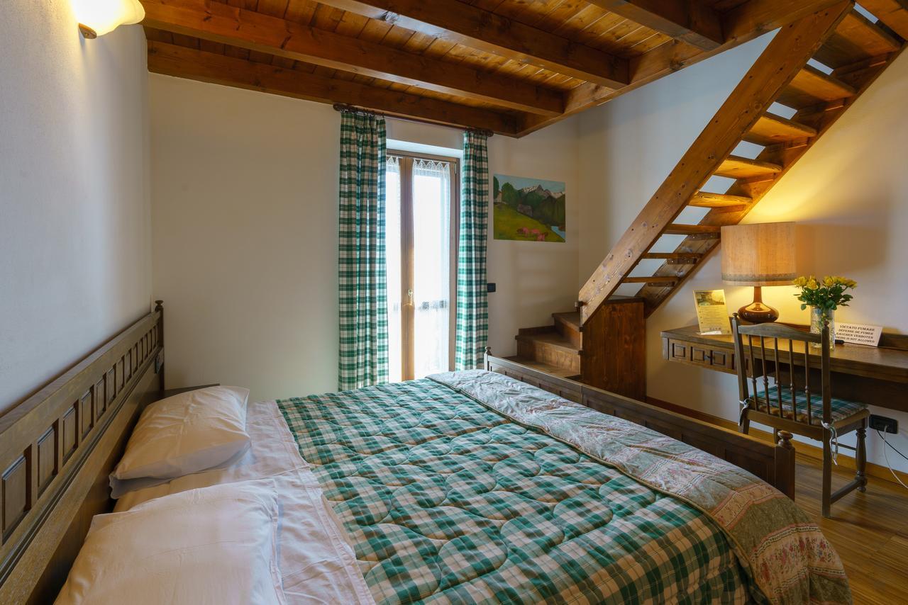Agriturismo Giacomino เจราลาริโอ ภายนอก รูปภาพ