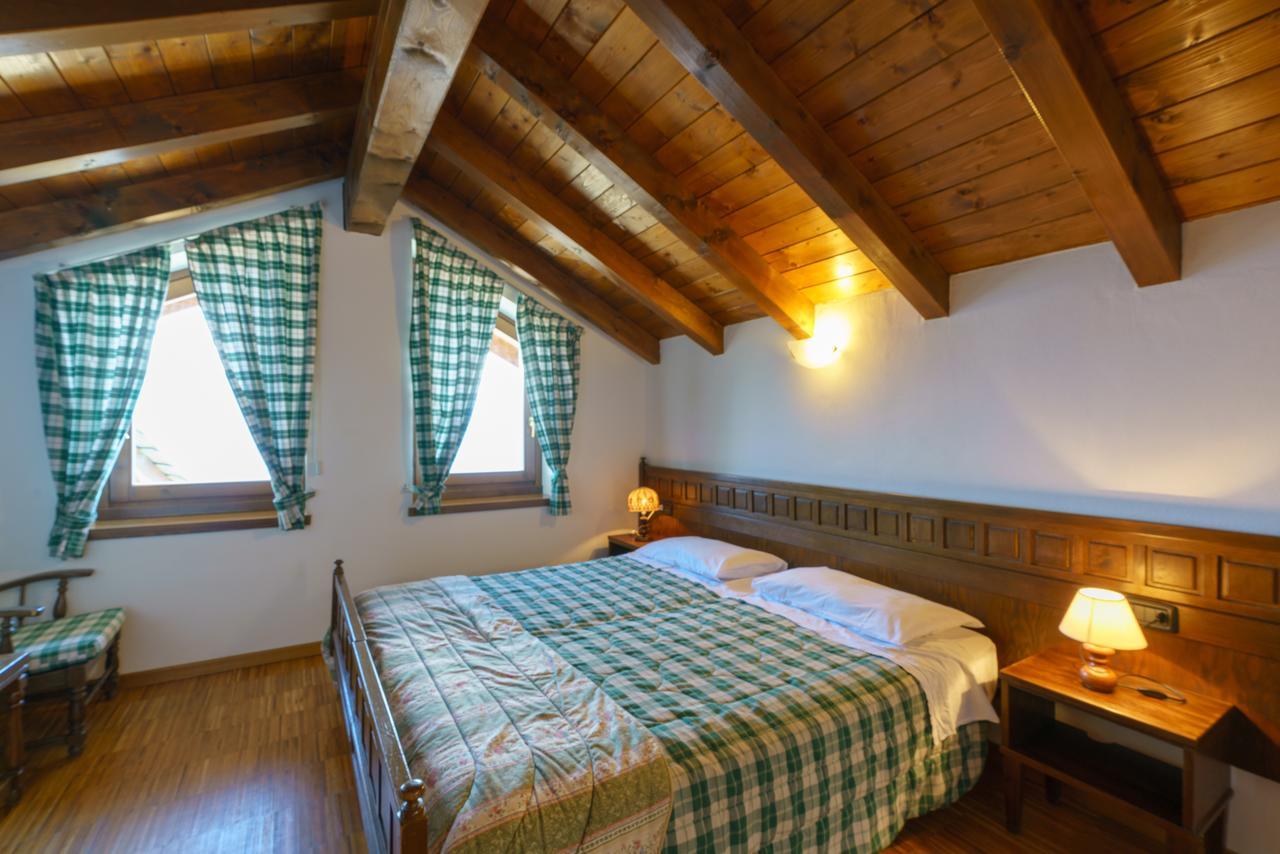 Agriturismo Giacomino เจราลาริโอ ภายนอก รูปภาพ